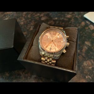 Watch-Women’s Rose Gold Michael Kors Watch